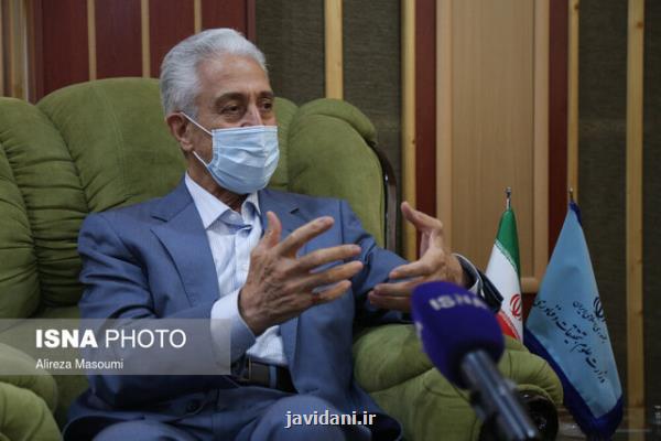 آثار شهید مطهری را محور وحدت حوزه و دانشگاه قرار بدهیم