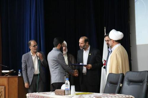 مسئولین روابط عمومی نماز و مهدویت مورد تقدیر قرار گرفتند