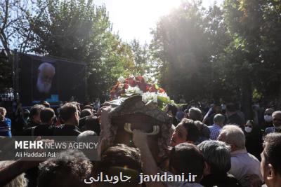 سایه در رویداد وداعی که درخور زیست شاعرانه اش نبود