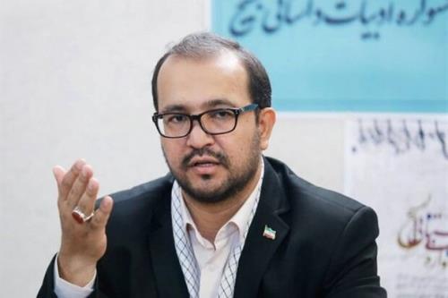 کلمه ها هم باید همدوش گلوله ها بجنگند