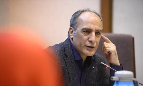 استقبال نوجوانان از شعر سپید بیش از نیمایی است