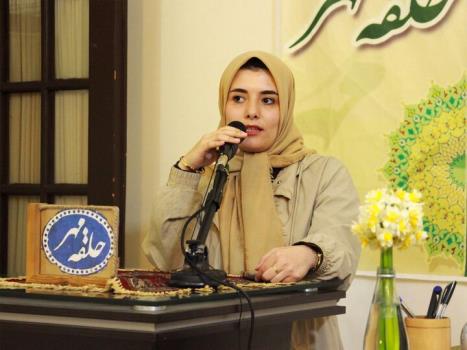 شعرهای عاشقانه، تکراری و شبیه هم شده اند