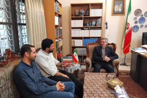دیدار عوامل برنامه قرآنی محفل با رایزن فرهنگی ایران در بنگلادش