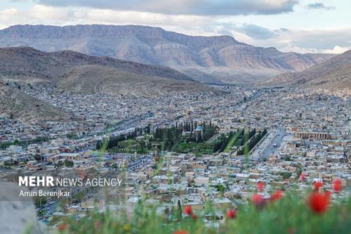 شیراز، خال رخ هفت کشور شهری که هی شعر تر انگیزد