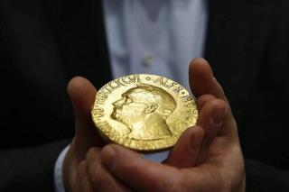 اولگا توكارچوك و پیتر هاندكه 2 برنده نوبل امسال