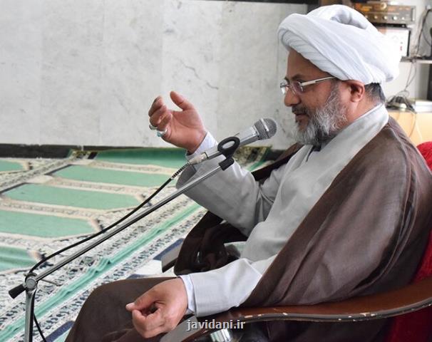 دشمن تلاش می كند فرهنگ عفاف و حجاب را از جامعه اسلامی بگیرد