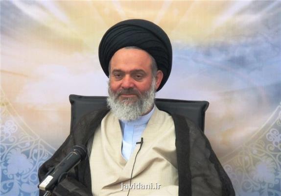 تحریم آمریكا نظر پیروان ادیان را به آستان قدس رضوی جلب می كند